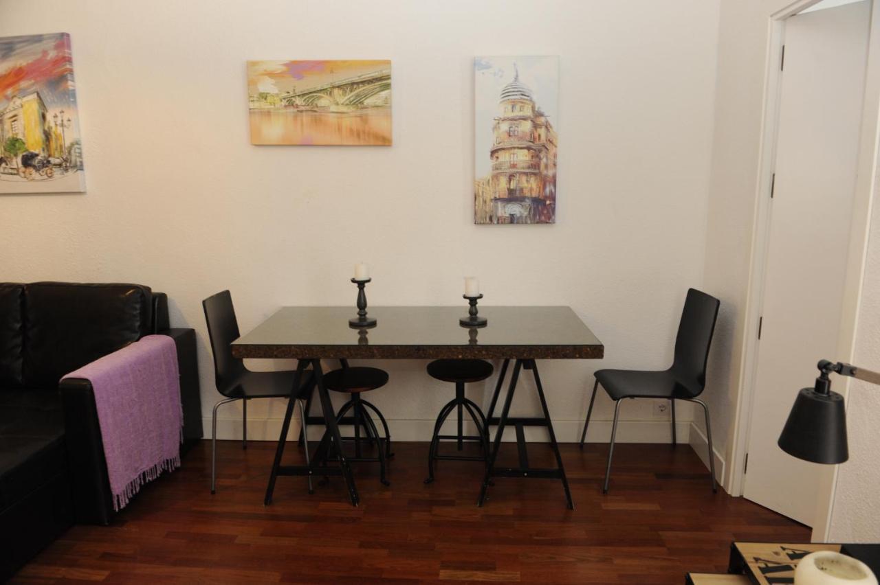 Apartamento Vacacional Santa Cruz Sevilla Buitenkant foto